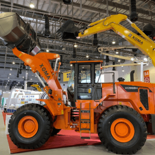Фронтальный погрузчик XGMA XG968N